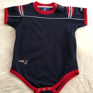 Infant NFL Patriots Jersey Romper Onesie Size 24 months